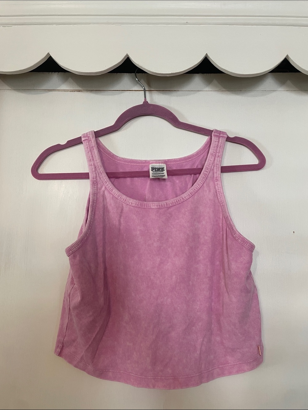 PINK Victoria's Secret Pink Ribbed cropped Tank Top with built in bra